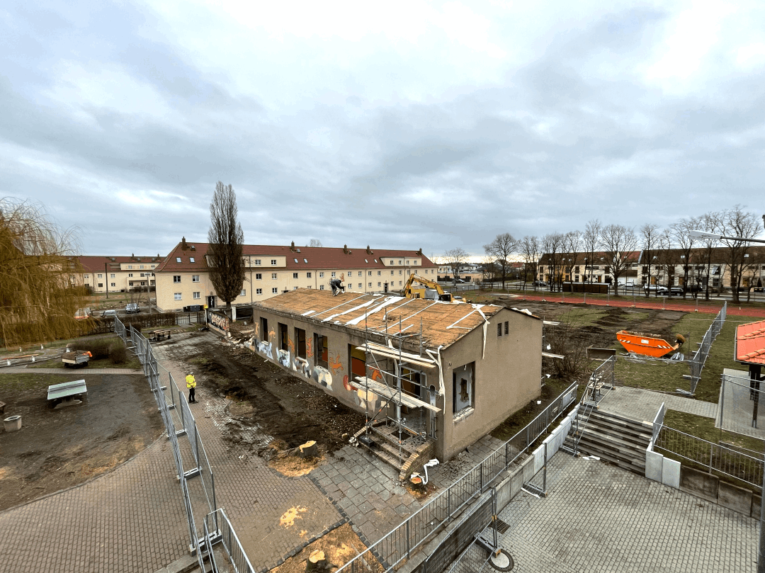 Oberschule Taucha, Hofgebäude